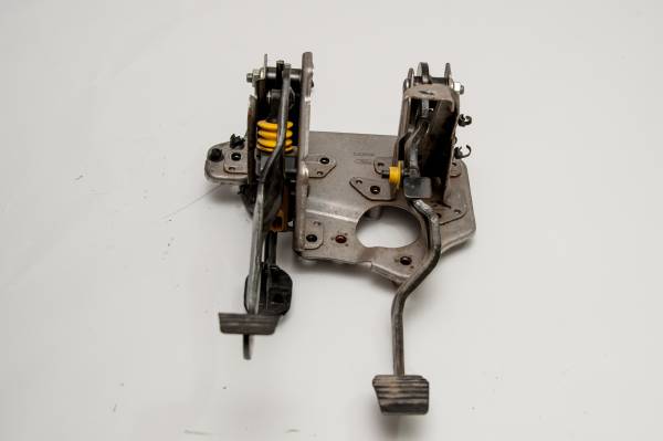 FORD CUSTOM 310 L DELUXE ÇIKMA PARÇA  2014 2018 DEBRİYAJ PEDALI